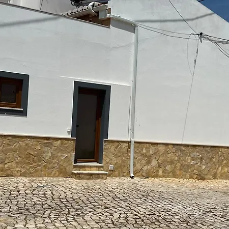 Casa Arenga Almadena