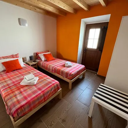 Casa Arenga * Almadena